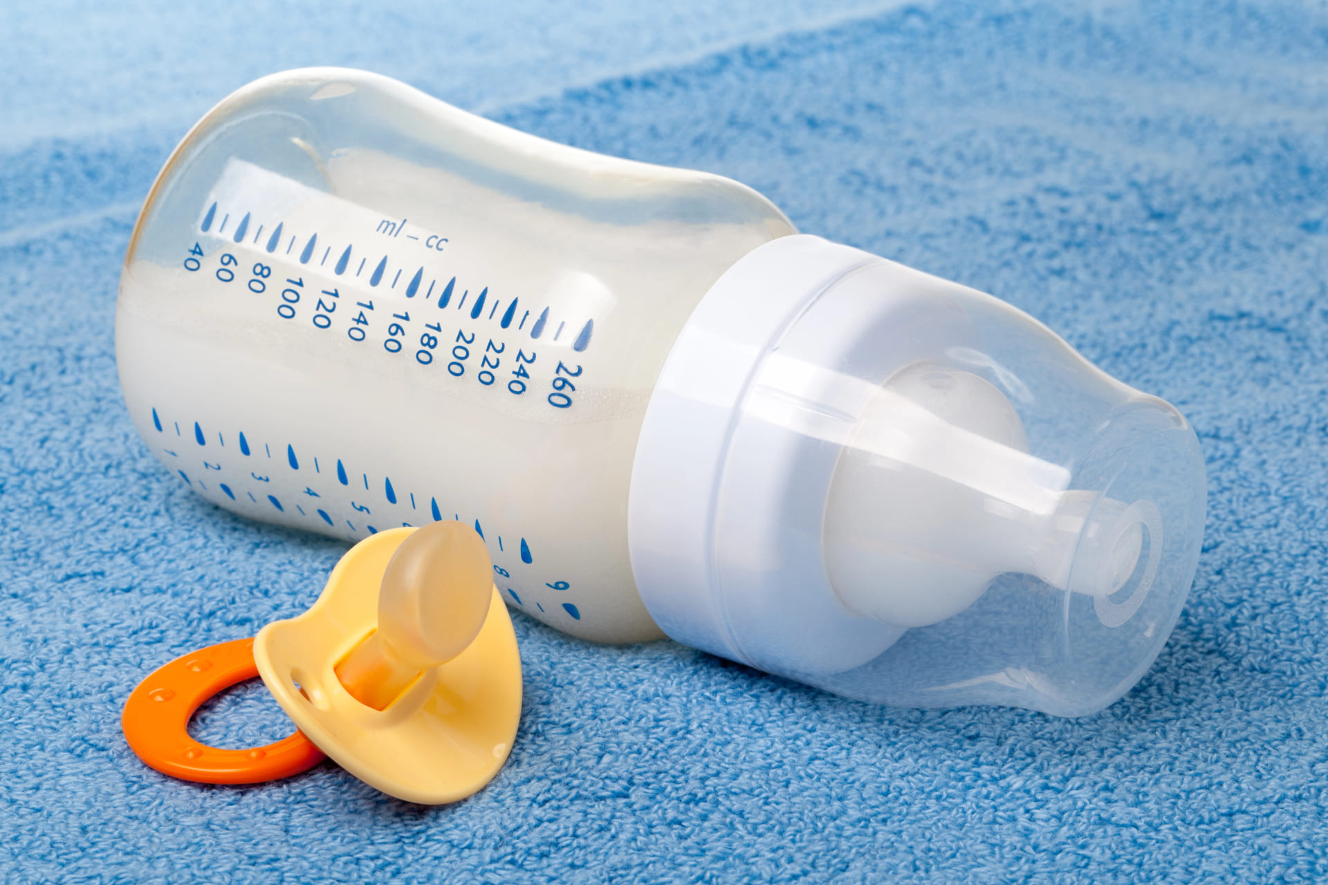 article_Best Bottles for Newborns_14.jpg