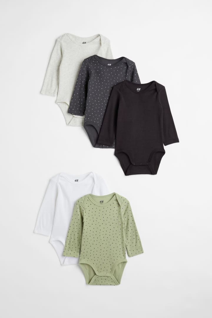 article_Best Newborn Onesies_4.jpg